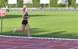 Inès au 1000m